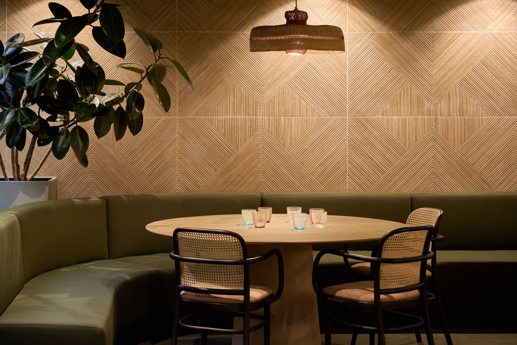 Loża w restauracji hotelu Novotel w Pradze